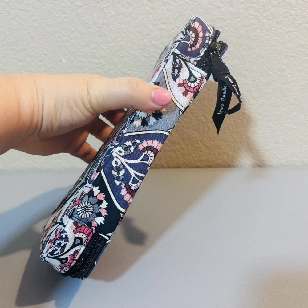 Vera Bradley Ornate Blooms Cosmetic Organizer Zip Case  Travel Makeup Storage‎